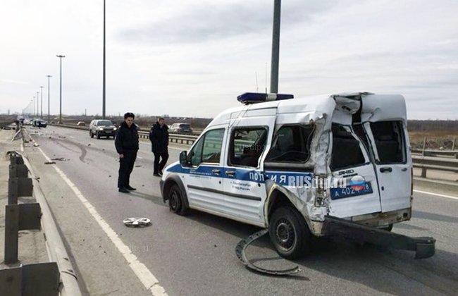 В Петербурге в ДТП с участием машины полиции погиб человек