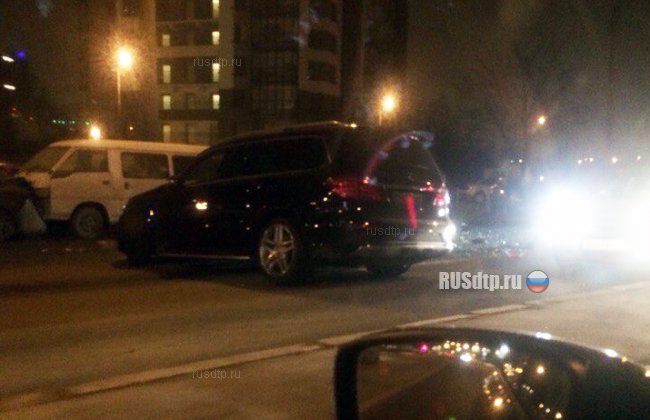В Санкт-Петербурге пьяный водитель врезался в 5 припаркованных машин