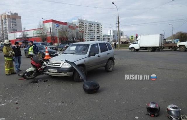 «Шевроле Нива» и мотоцикл «Honda» столкнулись в Ярославле