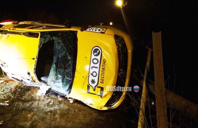 Пассажир такси погиб в ДТП в Куйбышевском районе Самары