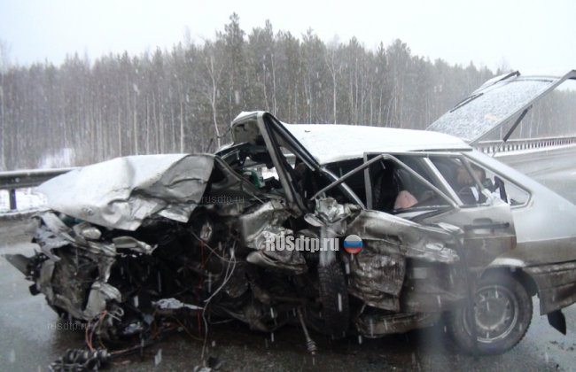 В Свердловской области молодой водитель устроил ДТП и погиб в нём