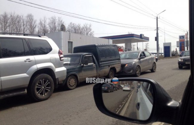 Восемь автомобилей столкнулись на Московском шоссе в Туле