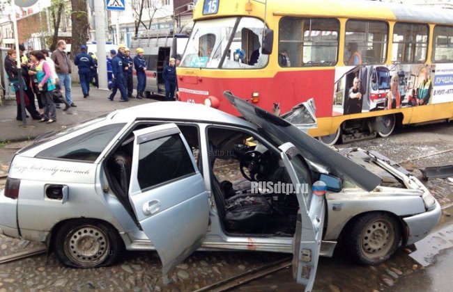 Водитель «Лады» погиб в ДТП с трамваем в Краснодаре