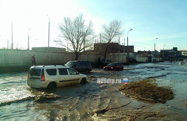 В Ижевске из-за паводка затопило несколько улиц