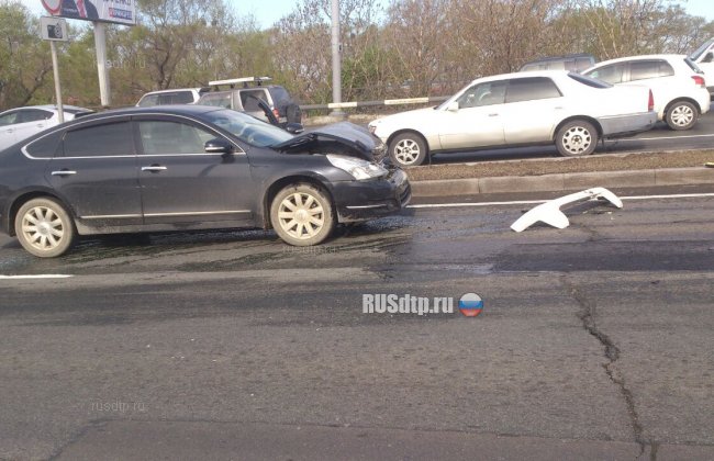 Во Владивостоке пьяный водитель двигался по встречной полосе и устроил ДТП