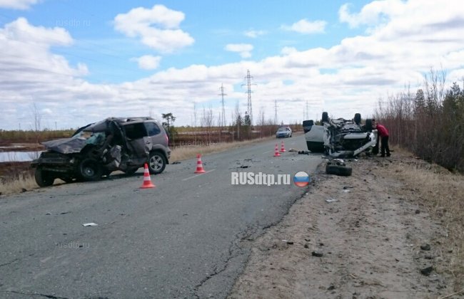 Один человек погиб в лобовом столкновении автомобилей под Нижневартовском