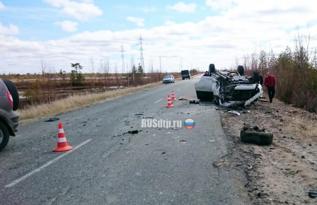 Один человек погиб в лобовом столкновении автомобилей под Нижневартовском