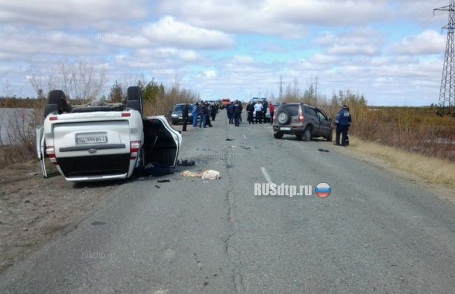 Один человек погиб в лобовом столкновении автомобилей под Нижневартовском