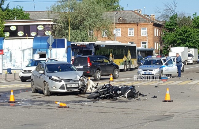 Столкновение автомобиля и мотоцикла в Ивантеевке