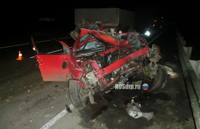 ФОТО: пять человек разбились на ночной трассе в Красноярском крае