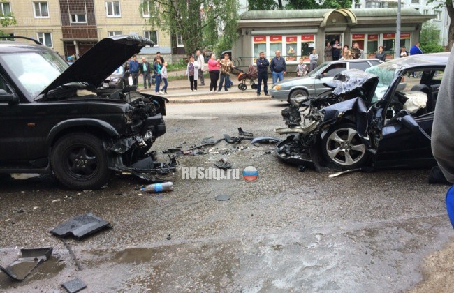 Три человека погибли в ДТП на улице Приморской в Выборге