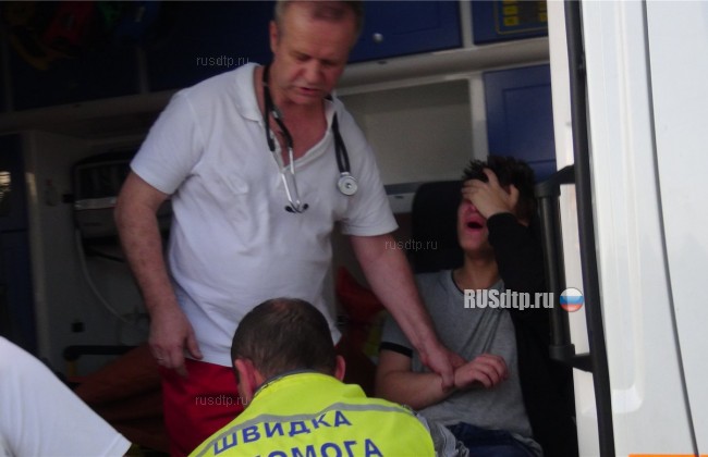 Под Киевом очевидцы едва не расправились с пьяным водителем, сбившим насмерть детей