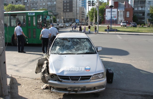 В Новосибирске пьяный водитель сбил четырех человек на тротуаре