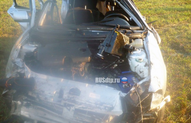 Парень с девушкой погибли в перевернувшейся машине в Татарстане