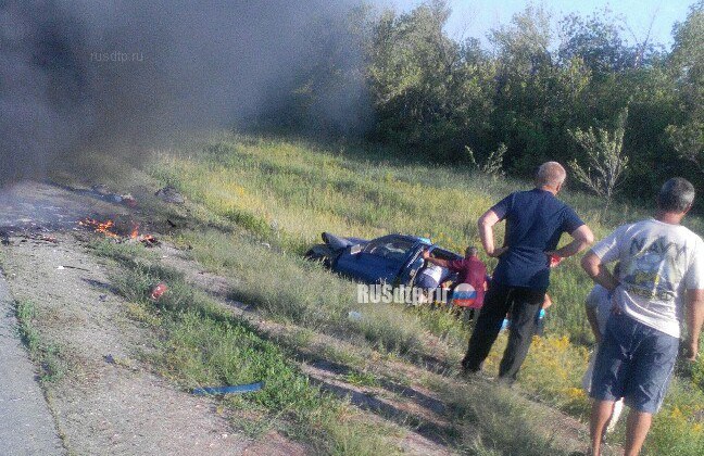 Пять человек погибли в крупном ДТП в Оренбургской области