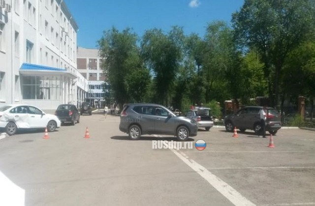 Медсестра без прав задавила своих коллег в Новокуйбышевске