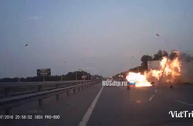 ДТП с возгоранием произошло на трассе М-5 в Башкирии