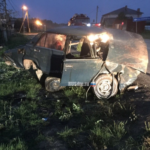 В Свердловской области погиб пассажир ВАЗа