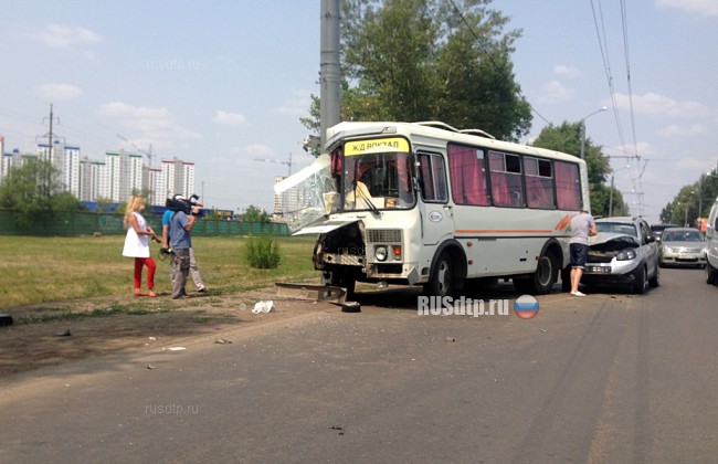 9 человек пострадали в ДТП с автобусом в Оренбурге