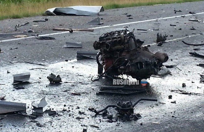 В ХМАО в ДТП с бензовозом погибли два человека
