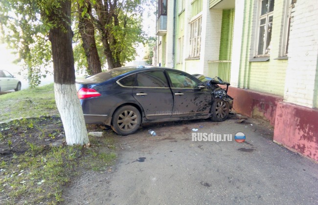 ВИДЕО: пьяный водитель устроил серьезное ДТП в Иванове