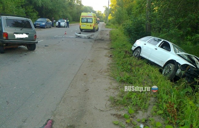 Водитель «Шкоды» погиб в утреннем ДТП в Ярославле