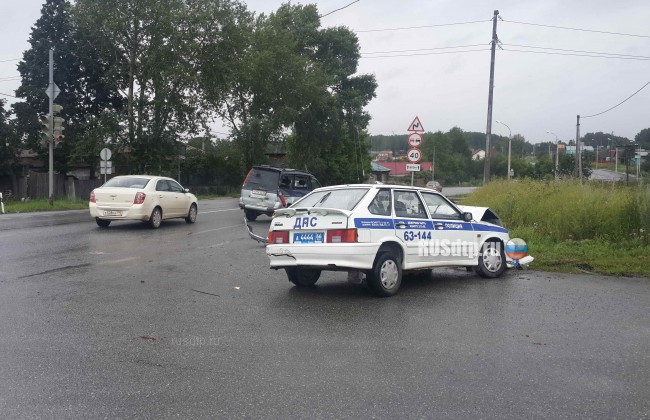 Двое полицейских оказались в больнице после ДТП на Тюменском тракте