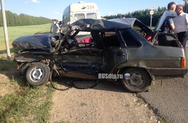 Водитель «ВАЗа» погиб в ДТП в Татарстане