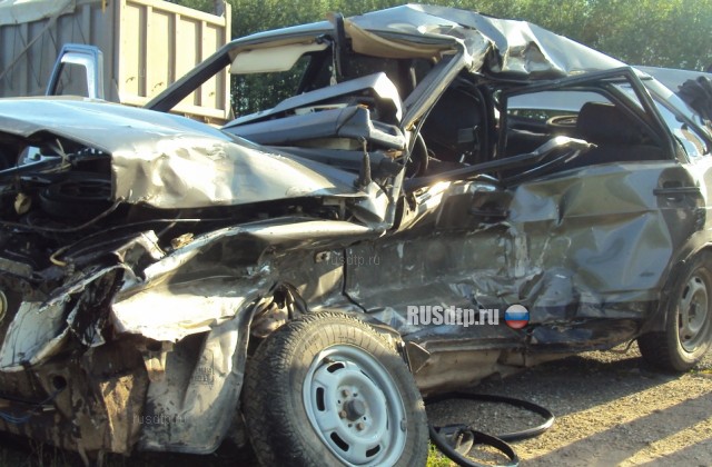 Водитель «ВАЗа» погиб в ДТП в Татарстане