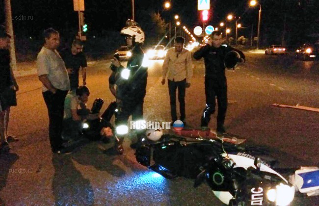 В Казани автобус сбил инспектора ДПС на мотоцикле