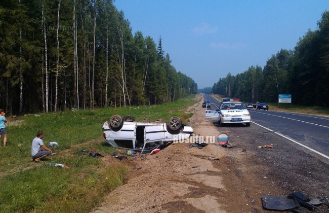 Пять человек пострадали в аварии в Ивановской области