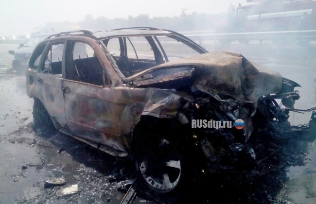 Три человека погибли в массовом ДТП с возгоранием на трассе Киев-Одесса