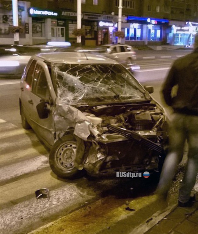 В Тамбове при столкновении двух автомобилей погиб пешеход