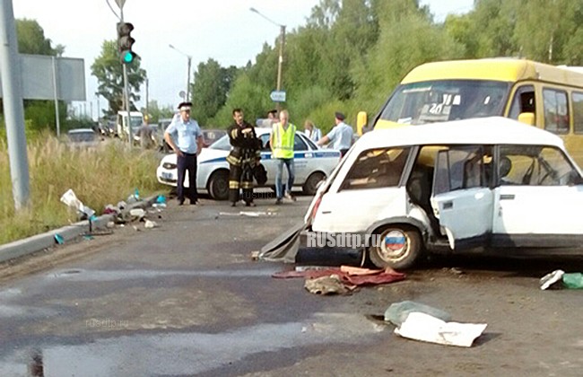 В ДТП с маршруткой в Йошкар-Оле погибли два человека