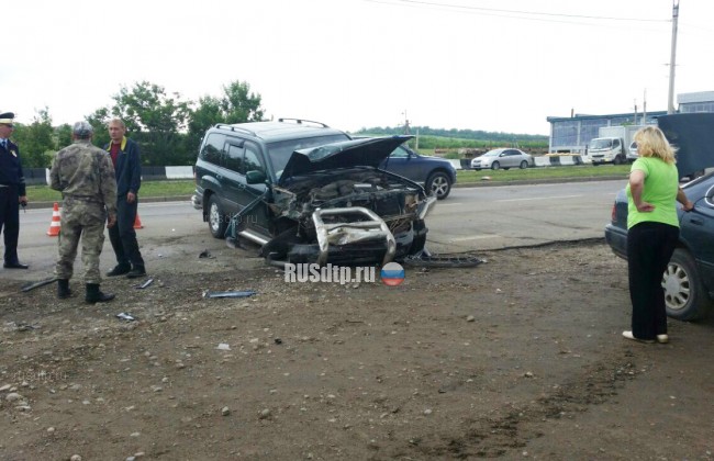 Три человека пострадали в ДТП на объездной автодороге в Иркутске