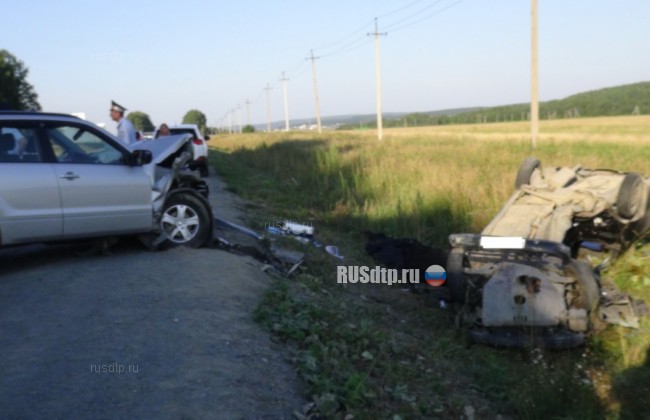 Видеорегистратор запечатлел момент гибели водителя и  13-летней девочки на Полевском тракте