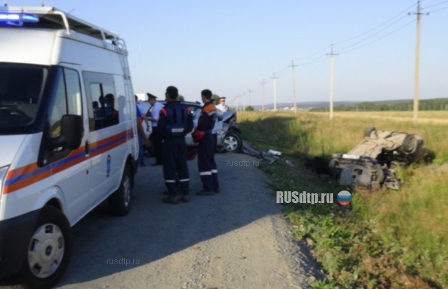 Видеорегистратор запечатлел момент гибели водителя и  13-летней девочки на Полевском тракте