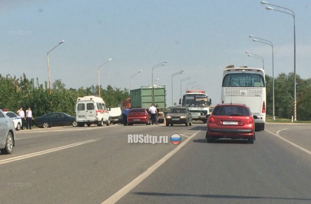 Три человека погибли в ДТП возле поселка Лазурный в Краснодаре
