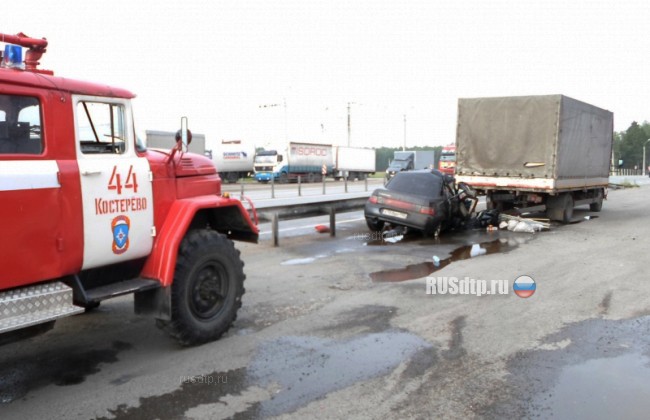 Водитель «Лады» и его 3-летняя дочь погибли в ДТП на трассе М-7 «Волга» в Петушинском районе