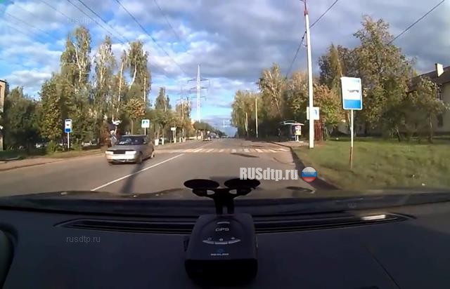 Видеорегистратор очевидца запечатлел момент наезда на подростков в Татарстане