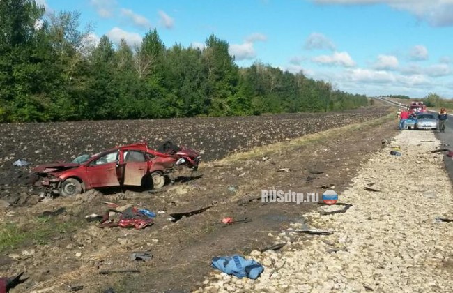 Четыре человека погибли в ДТП в Саратовской области