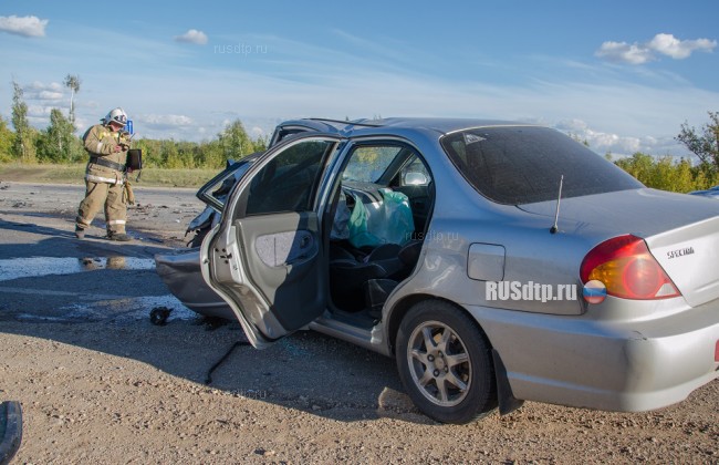 «Приору» разорвало на части в ДТП на трассе «Самара – Бугуруслан»