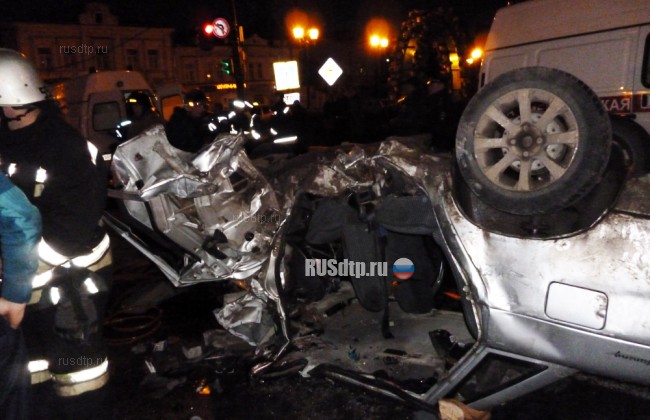 Три молодых человека погибли в «пьяном» ДТП в городе Павлово