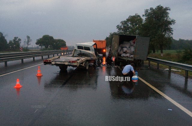 Пассажир эвакуатора погиб в ДТП на трассе «Кавказ» в Успенском районе