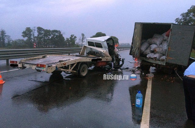 Пассажир эвакуатора погиб в ДТП на трассе «Кавказ» в Успенском районе