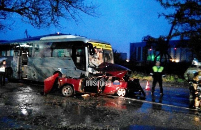 В Шлиссельбурге в аварии с автобусом погиб водитель «Жигулей»