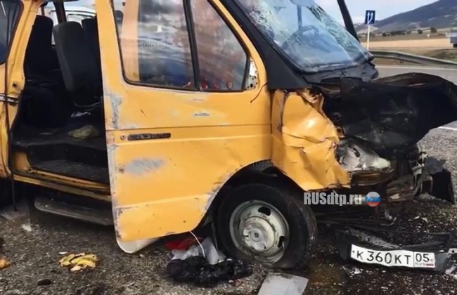 В Дагестане в крупном ДТП погибли 7 человек и 17 пострадали