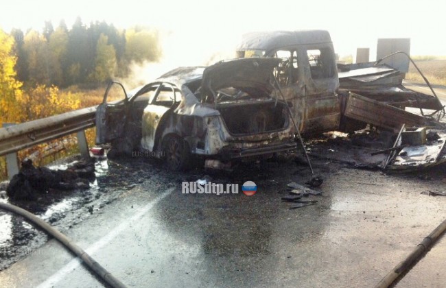 Два человека погибли в массовом ДТП на автодороге Чусовой – Полазна