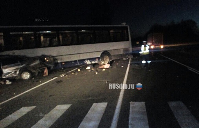 В Тверской области в ДТП с автобусом погибли два человека