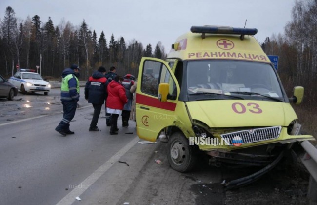 Авария с участием скорой помощи в Перми